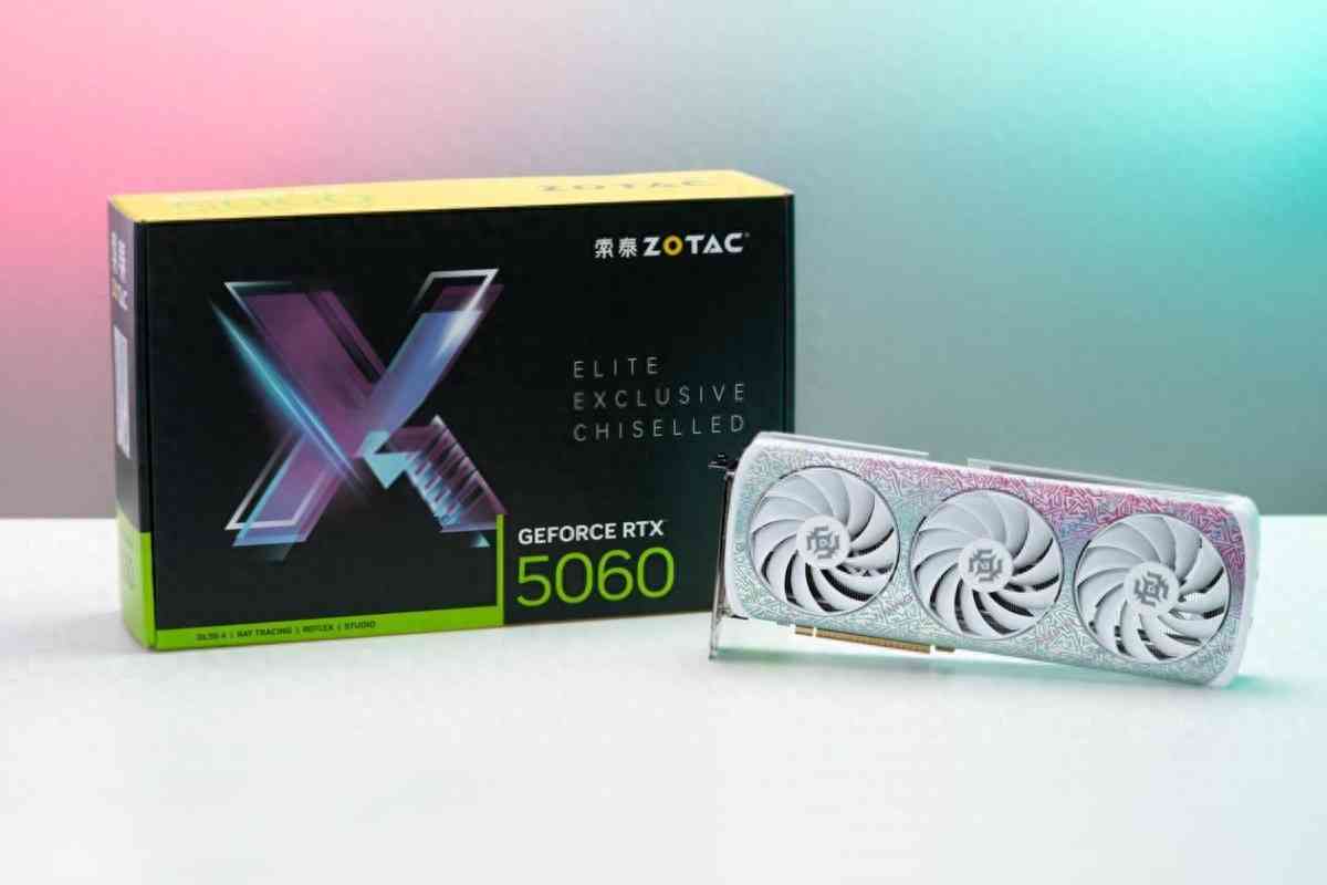索泰RTX 5060 XGAMING OC显卡全面评测：颜值与性能的双重盛宴